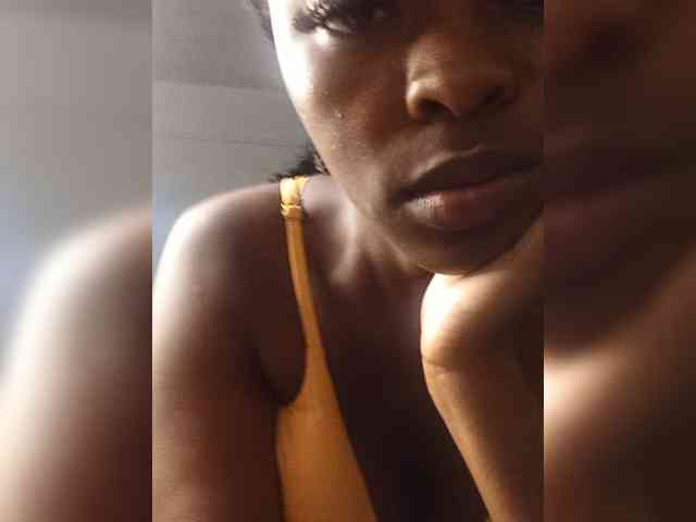 Naughtyobsession webcam