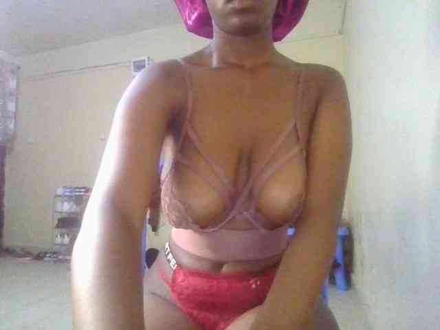 Naughtyobsession webcam