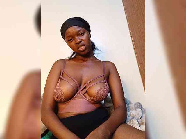 Naughtyobsession webcam