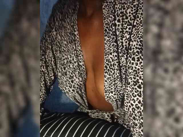 Naughtyobsession webcam