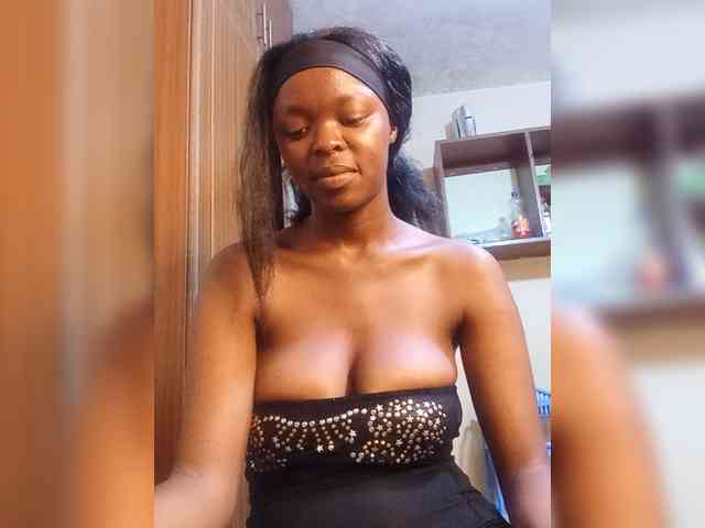 Naughtyobsession webcam