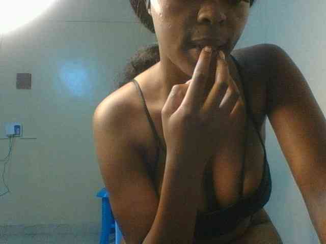 Naughtyobsession webcam