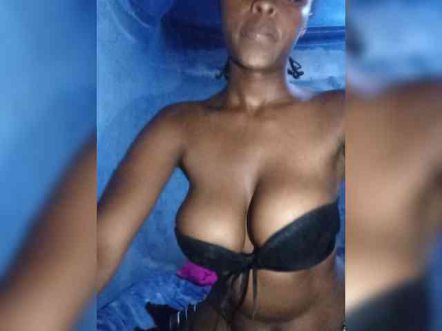 Naughtyobsession webcam