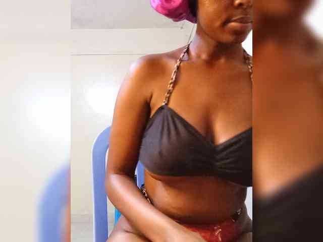 Naughtyobsession webcam