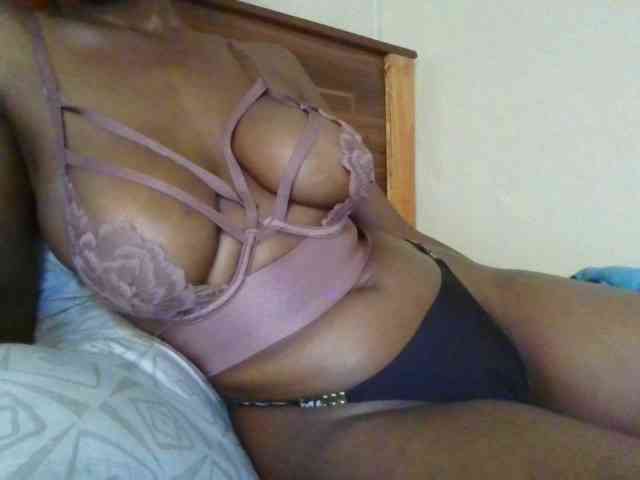 Naughtyobsession webcam