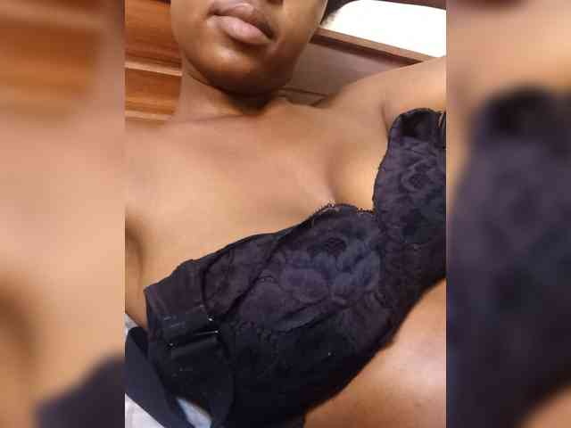 Naughtyobsession webcam