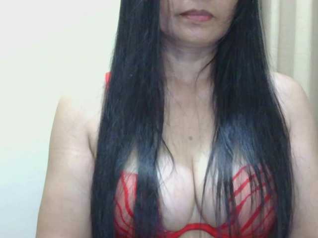 Pretty09 live cam on BongaCams