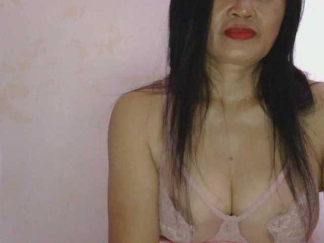 Pretty09 live cam on BongaCams