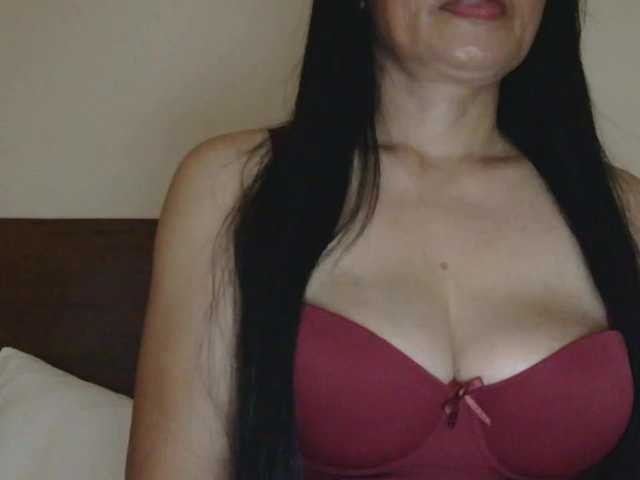 Pretty09 live cam on BongaCams