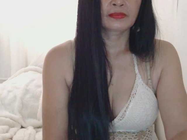Pretty09 live cam on BongaCams