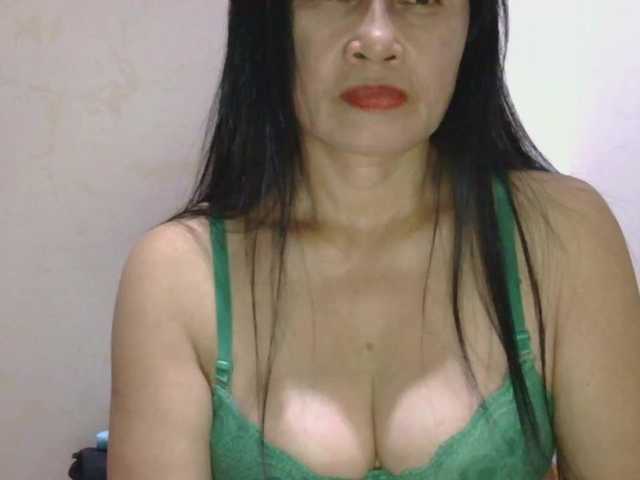 Pretty09 live cam on BongaCams
