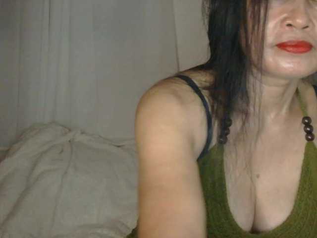 Pretty09 live cam on BongaCams