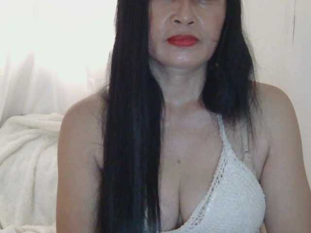Pretty09 live cam on BongaCams