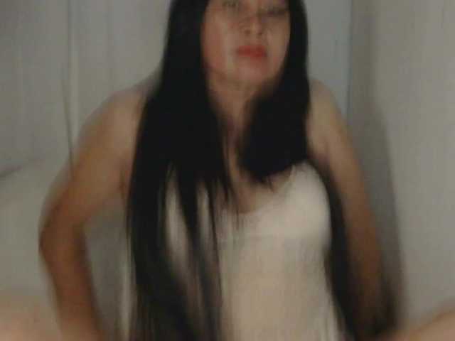 Pretty09 live cam on BongaCams