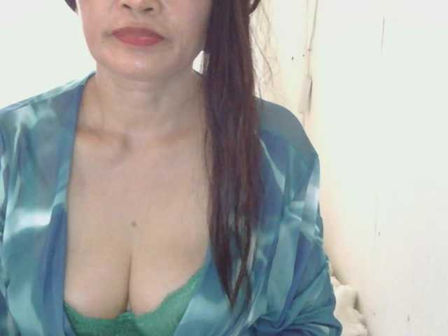 Pretty09 live webcam show