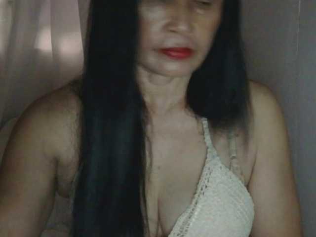Pretty09 live cam on BongaCams