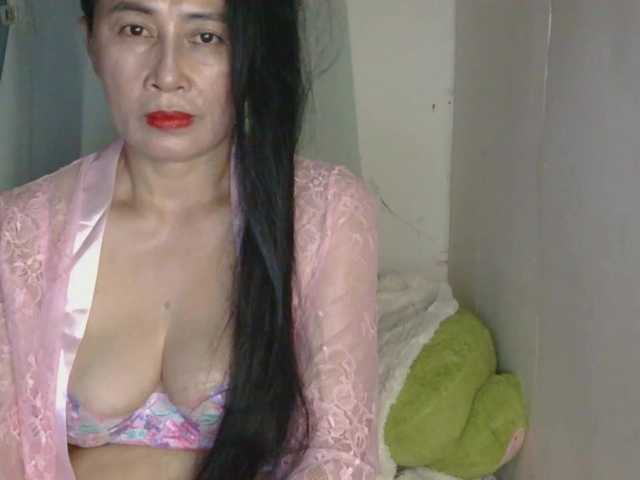 Pretty09 live cam on BongaCams