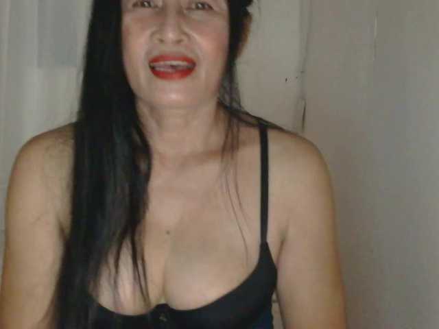 Pretty09 live cam on BongaCams