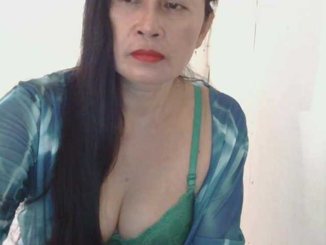 Pretty09 live cam on BongaCams