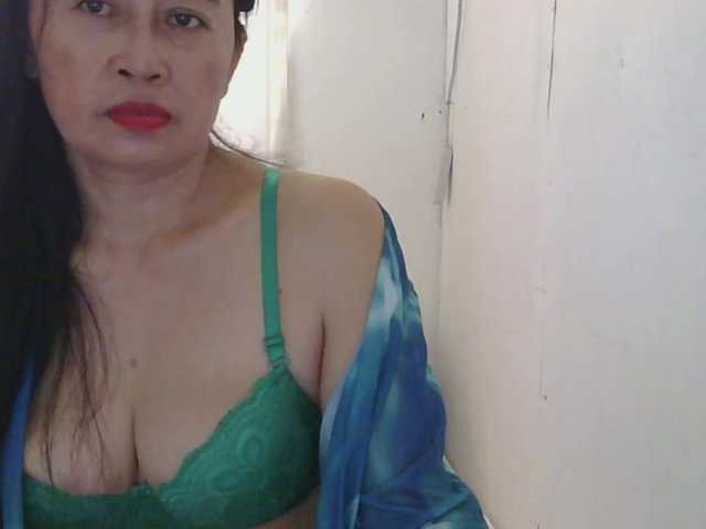 Pretty09 live cam on BongaCams