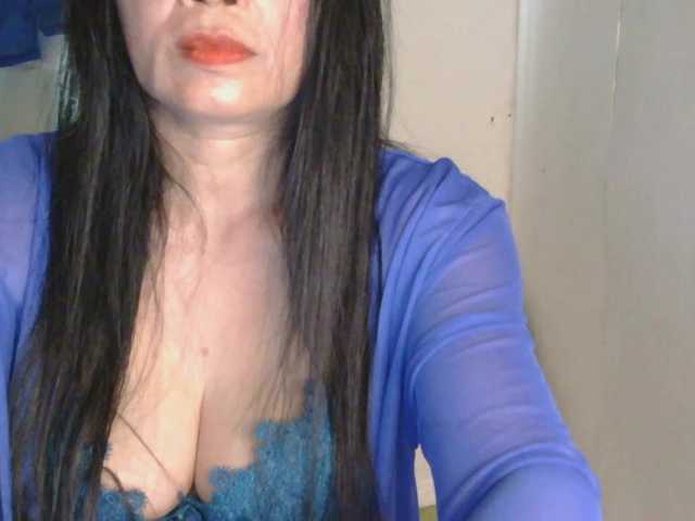 Pretty09 live cam on BongaCams