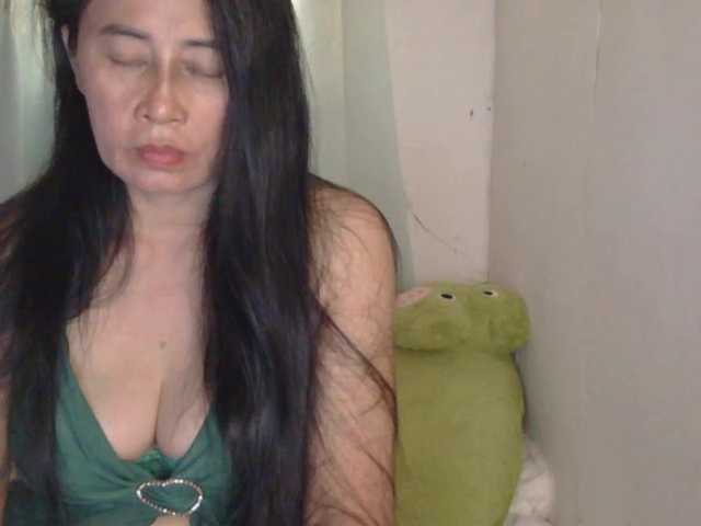 Pretty09 live cam on BongaCams