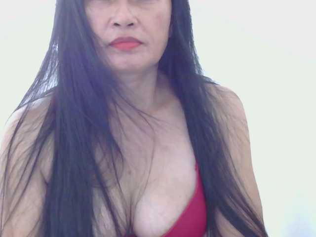 Pretty09 live cam on BongaCams