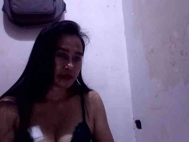 Pretty09 webcam