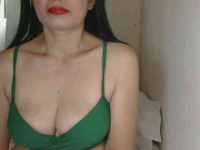 Pretty09 webcam