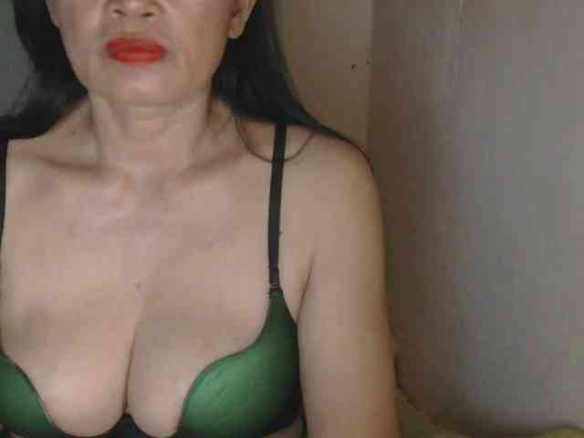 Pretty09 webcam