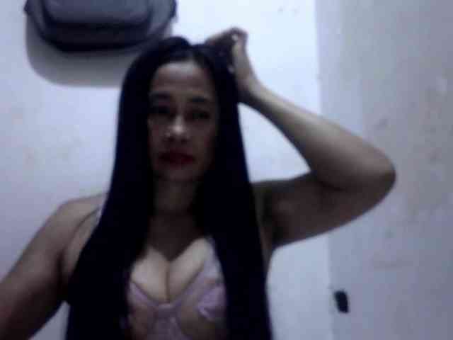 Pretty09 webcam