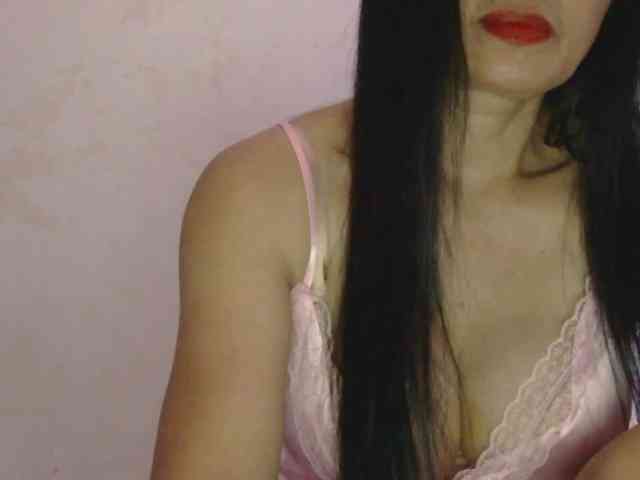 Pretty09 webcam