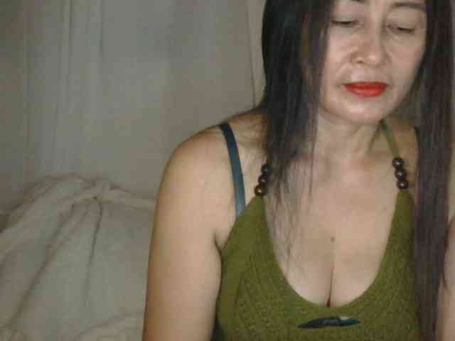 Pretty09 webcam