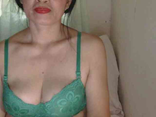 Pretty09 webcam