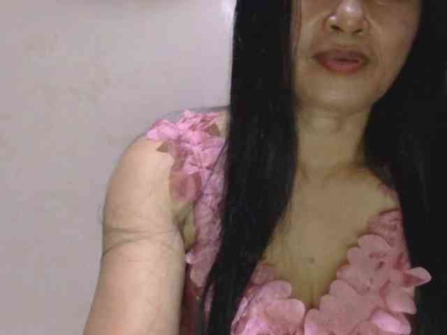 Pretty09 webcam