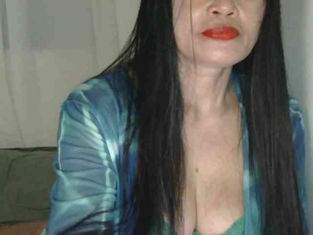 Pretty09 webcam