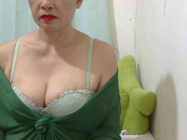 Pretty09 webcam