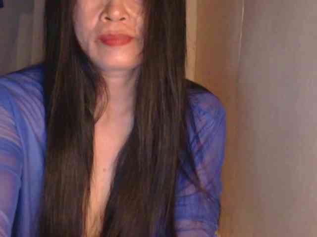 Pretty09 webcam