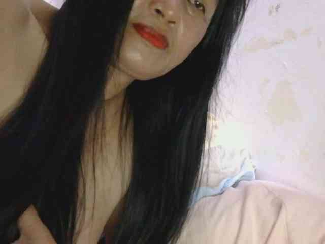 Pretty09 webcam