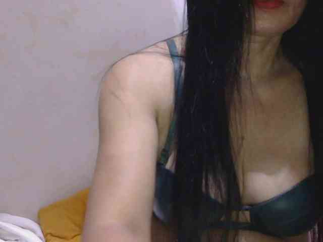 Pretty09 webcam