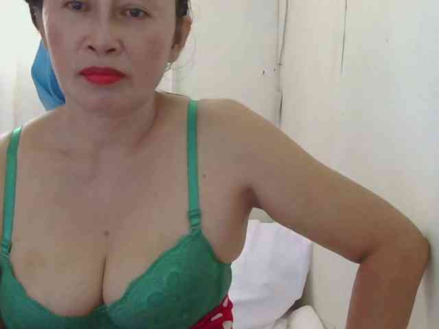 Pretty09 webcam