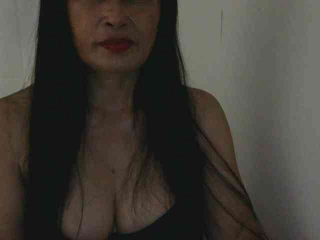 Pretty09 webcam