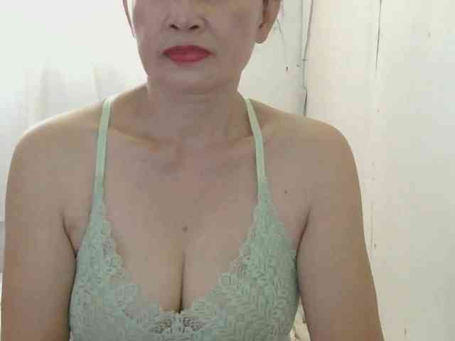 Pretty09 webcam