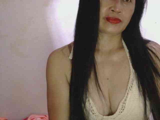 Pretty09 webcam