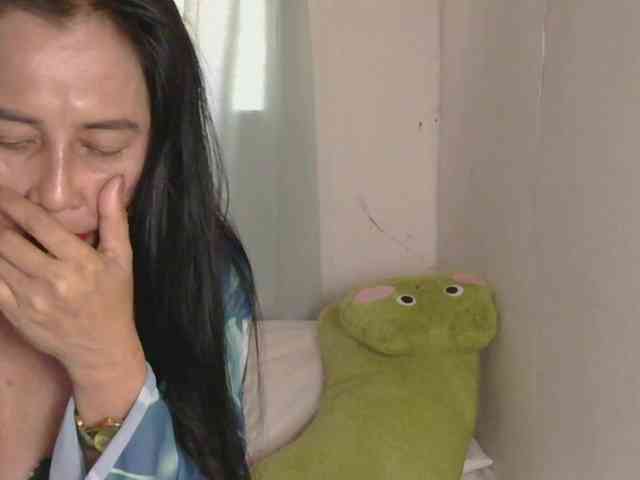 Pretty09 webcam