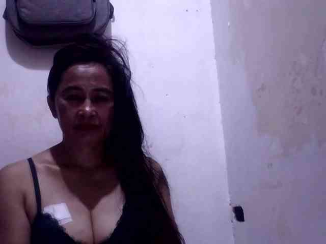 Pretty09 webcam