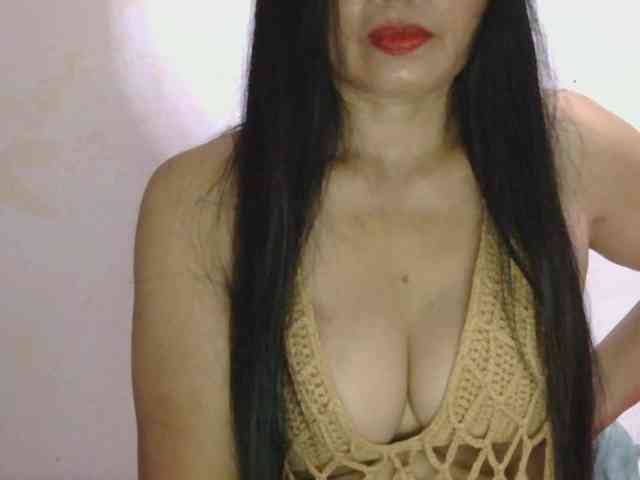 Pretty09 webcam