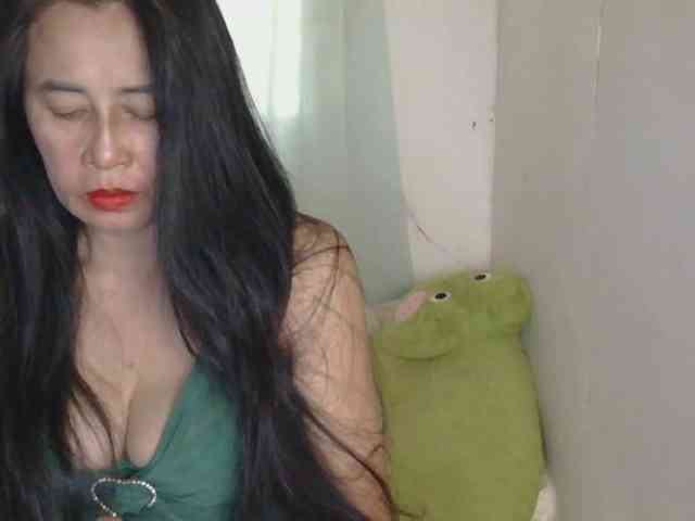 Pretty09 webcam