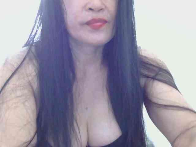 Pretty09 webcam
