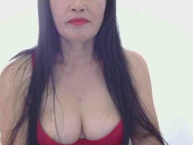 Pretty09 webcam